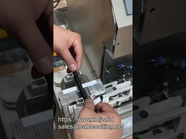 自動USB線束鋼絲管自黏標籤折疊機｜高效平面標籤貼標設備