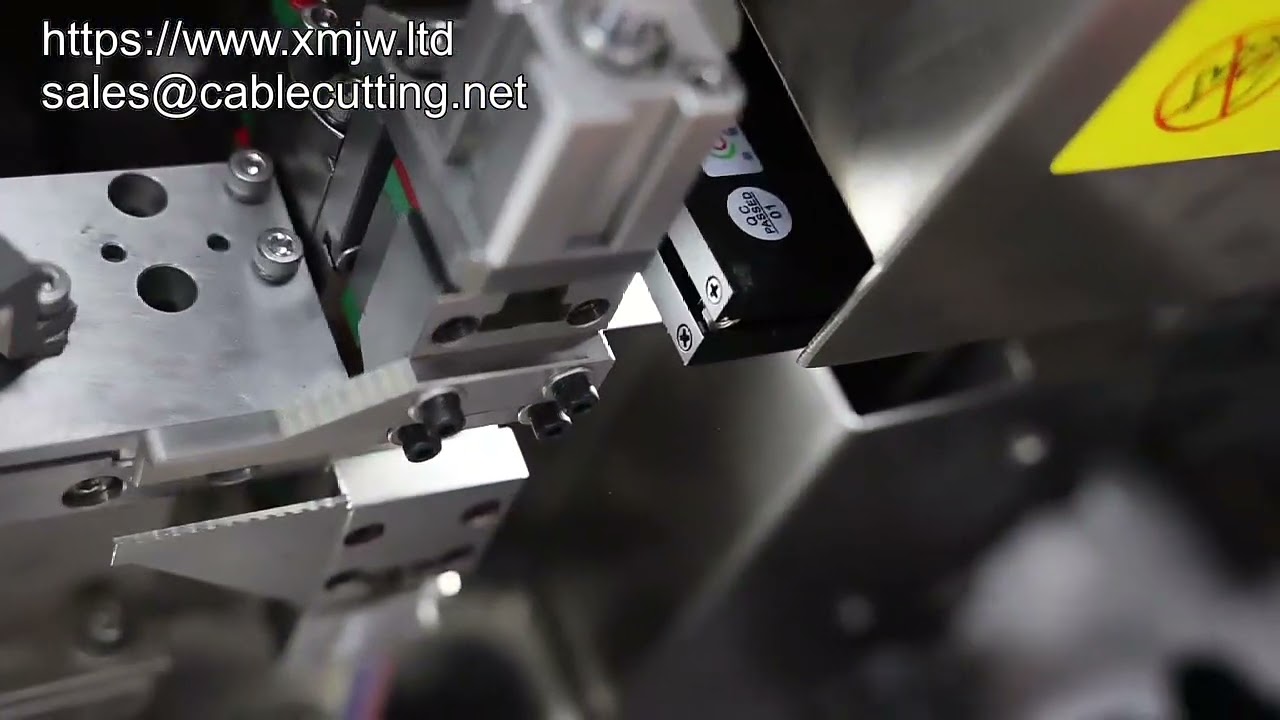 全自動單頭沾錫機｜端子壓接與外殼插入一體機｜高效線束加工設備