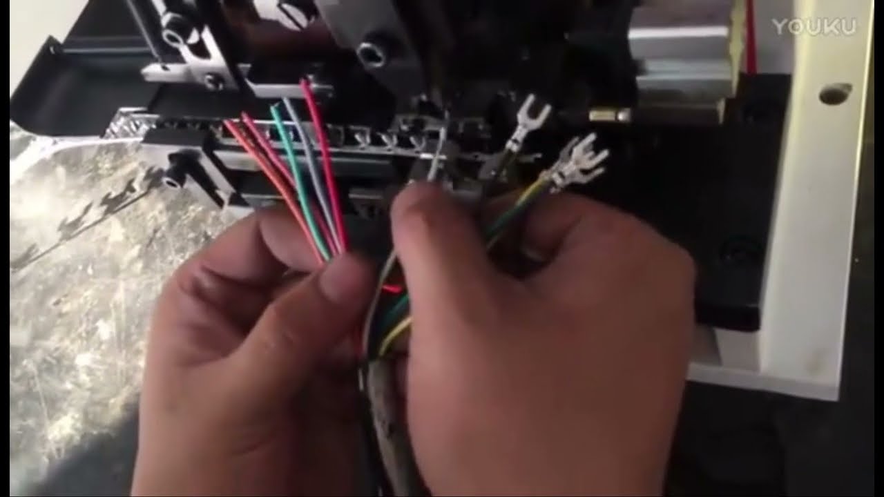 全自動水平端子壓著剝線機｜高效線束加工設備