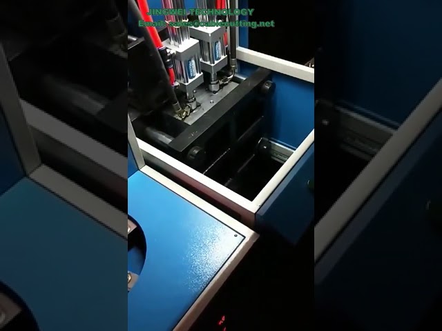 半自動PET吹瓶機｜一出二模具設計，高效生產65L塑膠容器