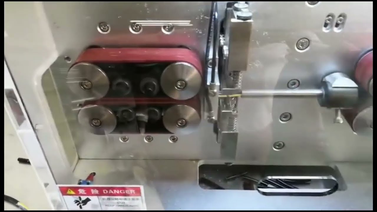 內外護套剝線裁切機｜電纜剝皮機｜自動化線材加工設備