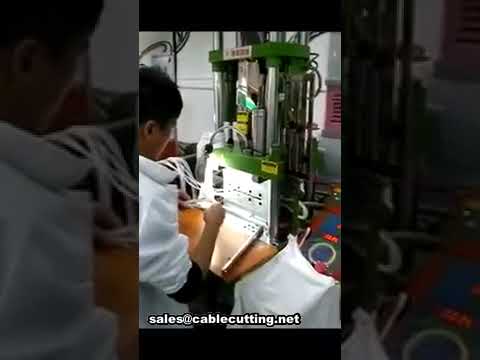 立式射出成型機 WPM-701-1.5T｜高精度塑膠零件生產利器
