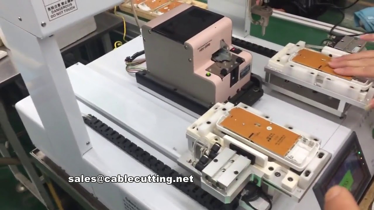 Glanz 自動鎖螺絲機｜遙控器生產線高效組裝解決方案