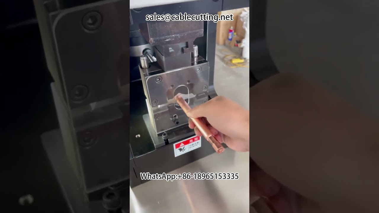 30噸伺服壓接機｜搭載120平方六角模具｜工廠自動化線纜剝線設備