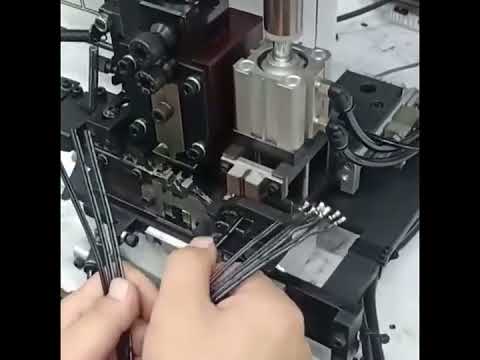 全自動端子壓接機 2T4T | 高效電纜製造設備