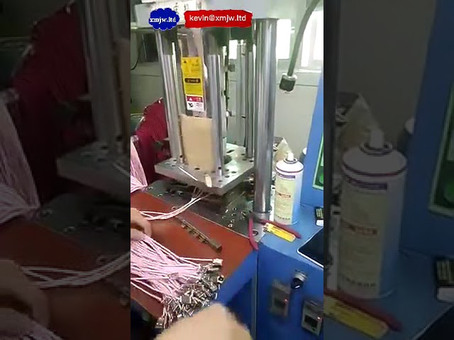 AC電源線製造機｜小型射出成型機｜高效自動化線材加工