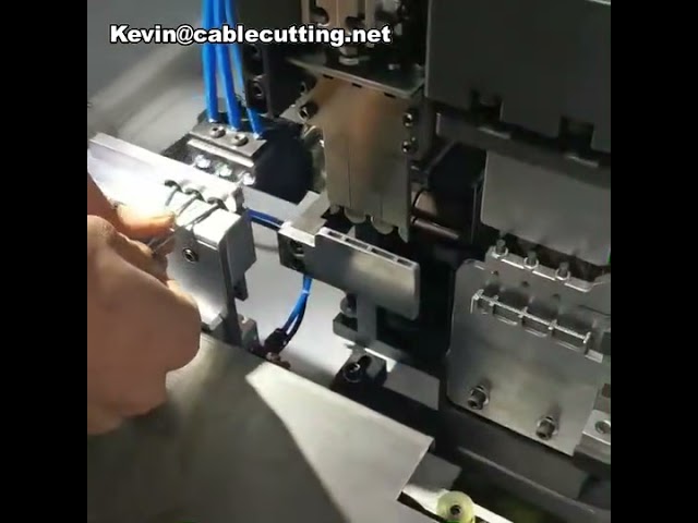 全自動端子壓接機｜三工位鉚合系統，高效線束加工設備