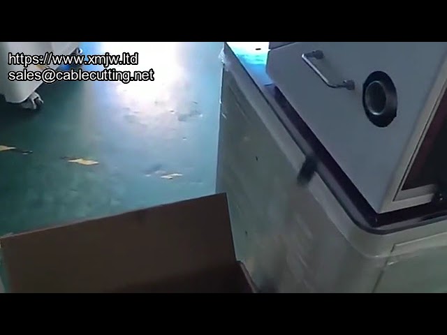 高精度波浪管裁切機 | 自動化線束加工解決方案