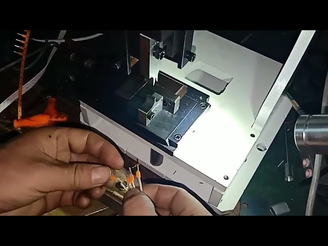 冷壓端子壓接機｜30mm行程｜絕緣端子專用壓接設備