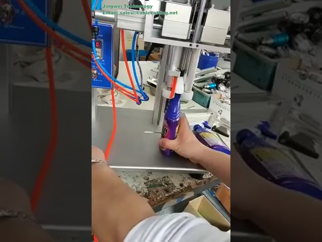 小型塑膠瓶手動鎖蓋封口機｜實驗室與小量產線必備