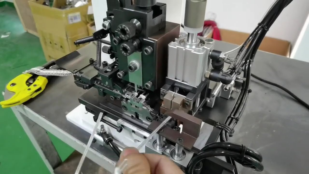平行線分線、剝線、壓接一體機｜高效自動化線束加工