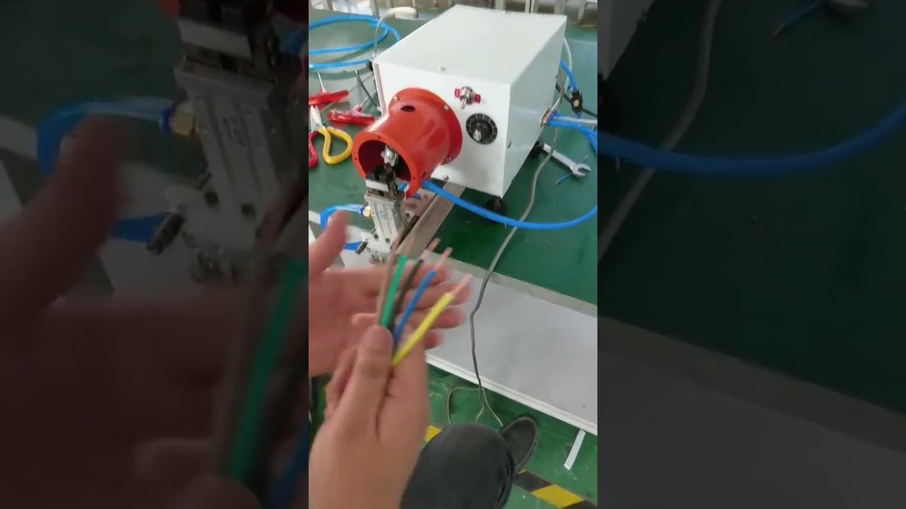 剝線扭線機實機運轉展示｜工廠自動化設備實拍 #工廠 #機械 #工具