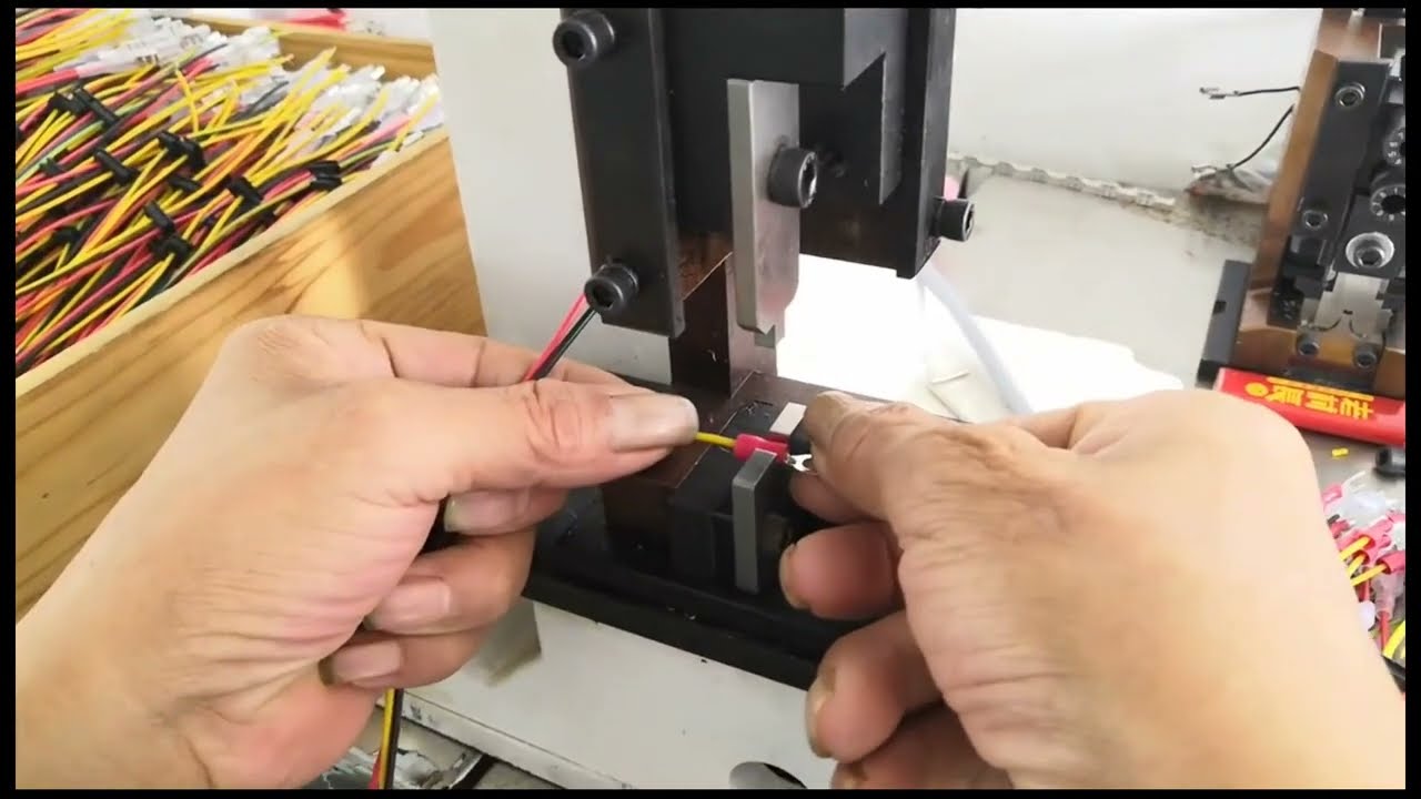 鬆散管狀絕緣型O型或Y型端子壓接模具｜線束加工專用壓接機模具