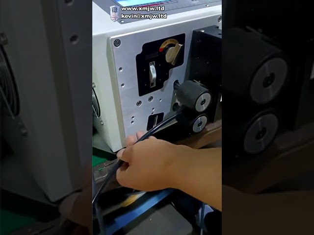 手機充電線數據線製造機｜原料到成品全自動化線纜加工設備