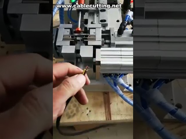 多功能氣動自動裁線剝線機｜高效工廠自動化設備