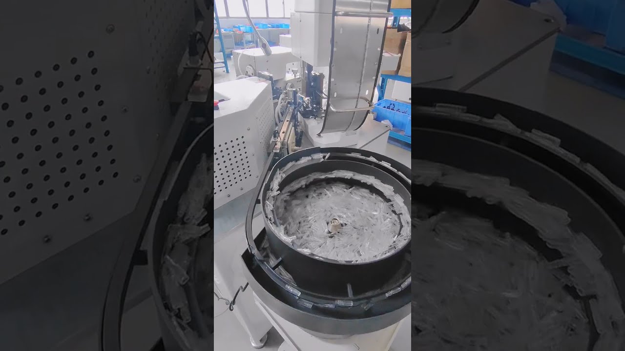 單端110塑膠外殼插入機 #線材整直裁切機 #工廠自動化