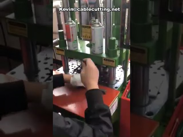 牙線棒射出成型機｜直供高品質牙線棒與汽車塑膠零件專用機