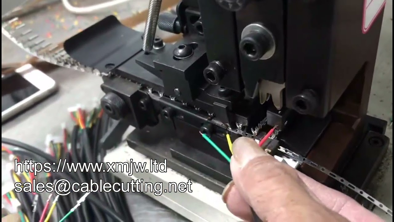全系列端子機適用｜水平送料端子壓接模具｜高效精密壓接解決方案