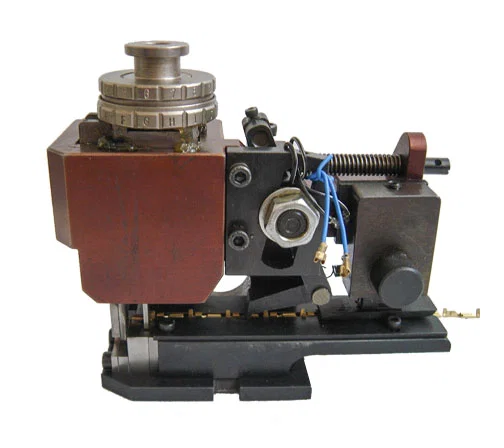 TA-20U 機械式壓接模座 手動端子模 - 端子壓接工具